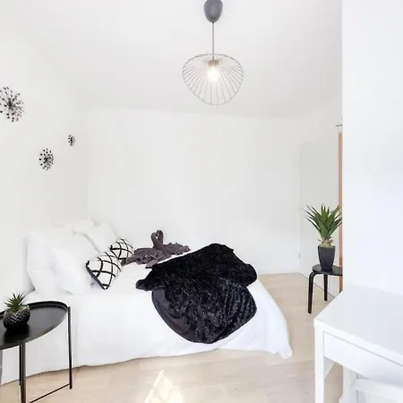 3 Pieces Standing 70 M² - Rer B 20 Min Paris Le Plessis-Robinson