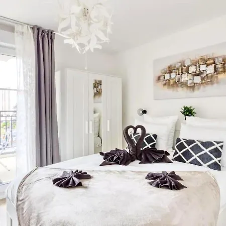 Apartment 3 Pieces Standing 70 M² - Rer B 20 Min Paris
