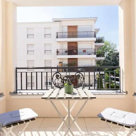 3 Pieces Standing 70 M² - Rer B 20 Min Paris Le Plessis-Robinson